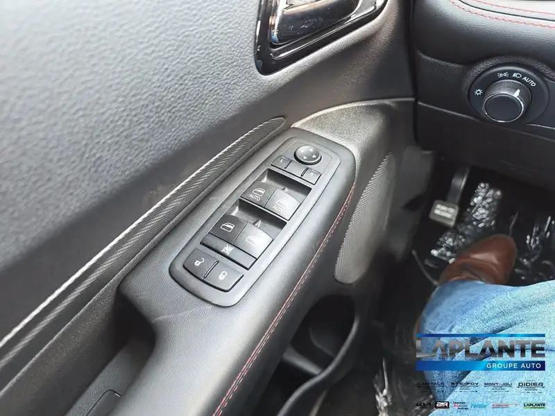 2027 Dodge Durango GT, Night Moves, 10 km, dovoz Kanada — foto 11 z 12