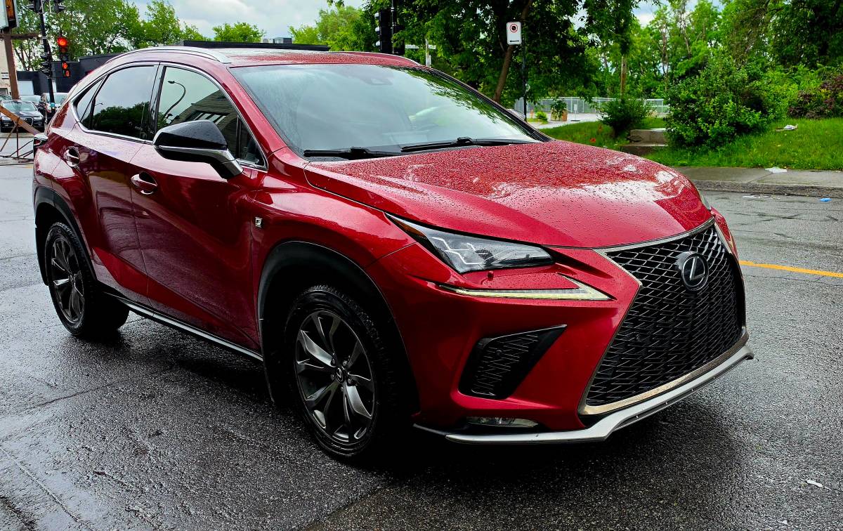 2020 Lexus, dovoz Kanada — foto 1 z 12 2020 Lexus, dovoz Kanada — foto 1 z 12