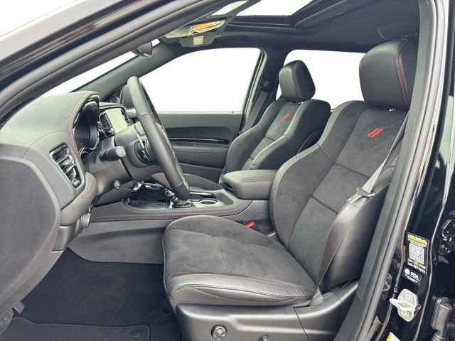 2027 Dodge Durango GT AWD, čierna, 0 km, dovoz Kanada — foto 10 z 20