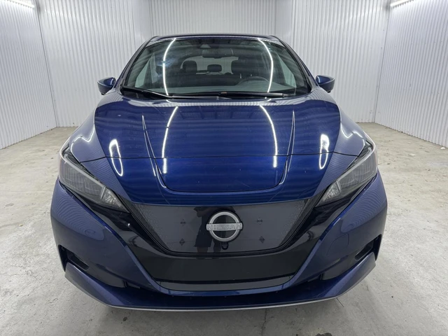 2024 Nissan Leaf SV PLUS camera, modrá, 49 790 km, dovoz Kanada — foto 3 z 5