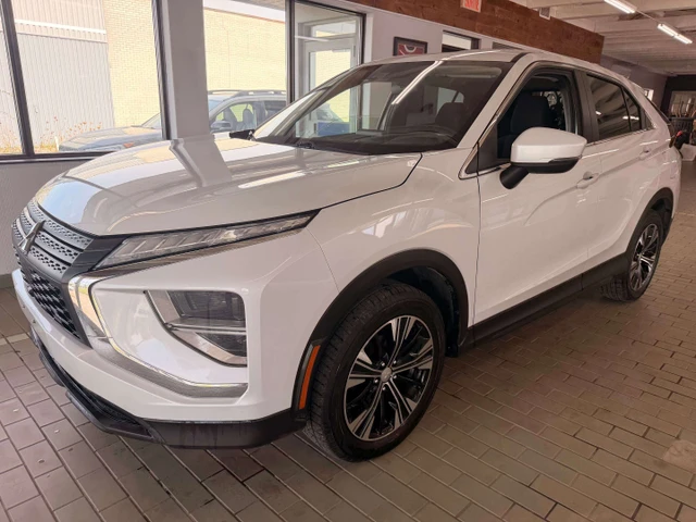 2022 Mitsubishi Eclipse Cross ES, 129 799 km, dovoz Kanada — foto 1 z 5 2022 Mitsubishi Eclipse Cross ES, 129 799 km, dovoz Kanada — foto 1 z 5