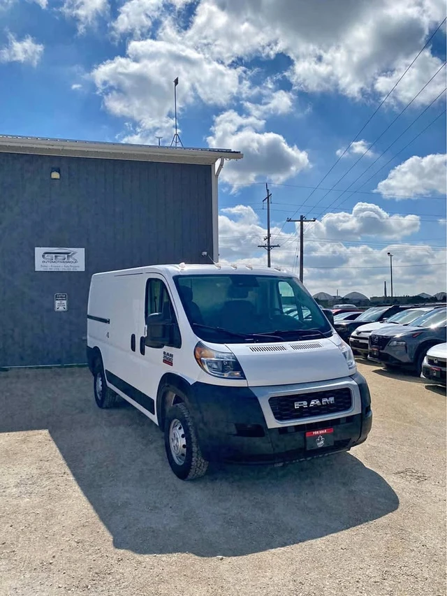 2022 RAM ProMaster, biela, 177 000 km, dovoz Kanada — foto 1 z 5 2022 RAM ProMaster, biela, 177 000 km, dovoz Kanada — foto 1 z 5
