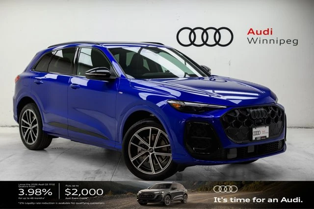 2026 Audi Q5 Progressiv, modrá, 8 km, dovoz Kanada — foto 1