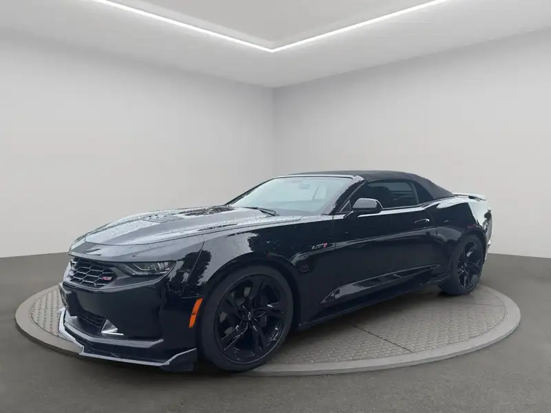 2023 Chevrolet Camaro LT1, čierna, 26 500 km, dovoz Kanada — foto 1