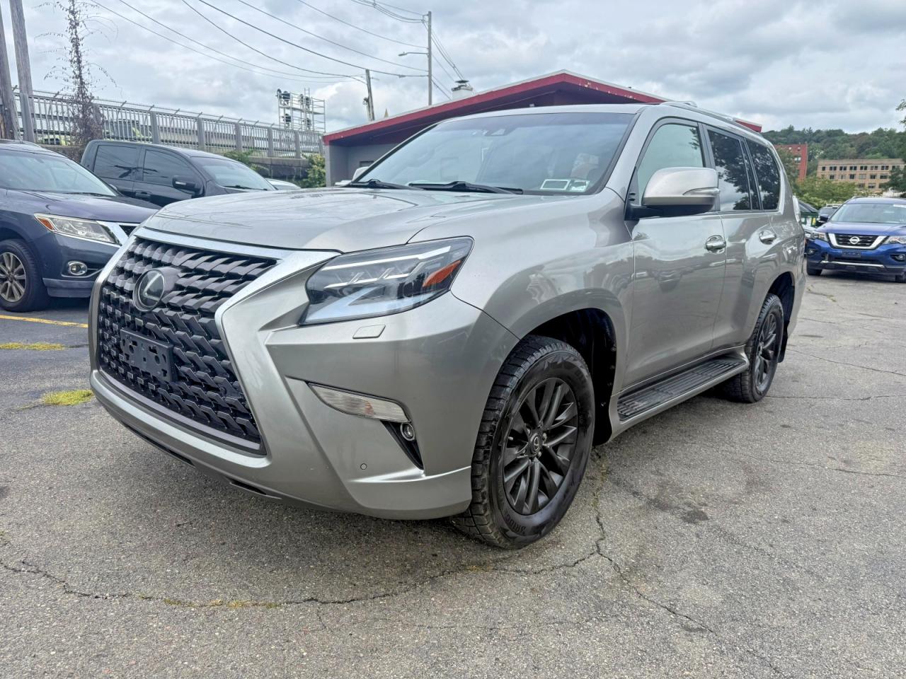 2020 Lexus GX 460 PREMIUM, strieborná, 365 391 km, dovoz USA — foto 1