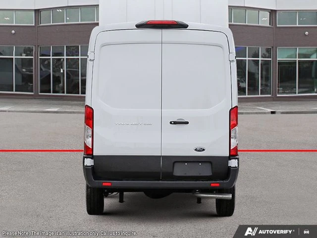 2027 Ford Transit Cargo Van T250, biela, 19 km, dovoz Kanada — foto 5 z 20