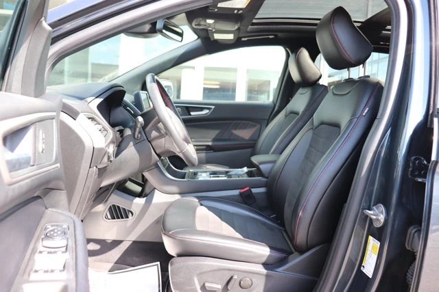 2024 Ford Edge SEL, modrá, 40 213 km, dovoz Kanada — foto 9 z 19