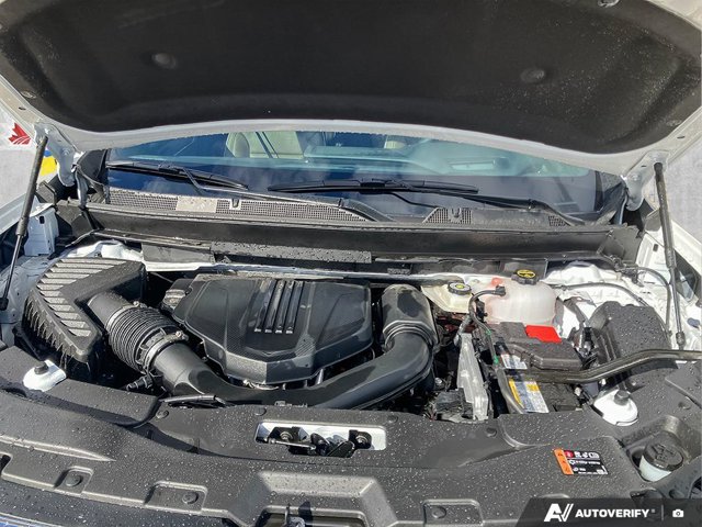 2027 GMC Acadia Elevation, biela, 6 km, dovoz Kanada — foto 14 z 20
