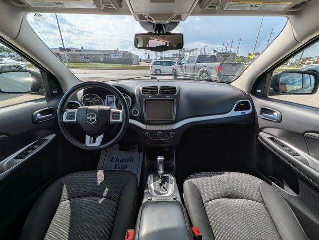 2017 Dodge Journey SXT | Navigation | Keyless entry, sivá, 122 000 km, dovoz Kanada — foto 9 z 15