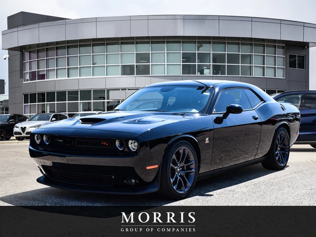 2023 Dodge Challenger Scat Pack 392, čierna, 8 765 km, dovoz Kanada — foto 1