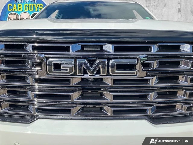2027 GMC Acadia Denali, biela, 6 km, dovoz Kanada — foto 13 z 20