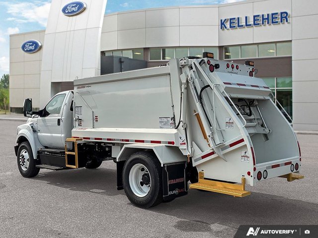 2027 Ford F750, biela, 30 km, dovoz Kanada — foto 3 z 20