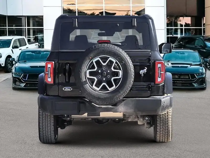 2026 Ford Bronco Outer Banks, čierna, 0 km, dovoz Kanada — foto 5 z 9