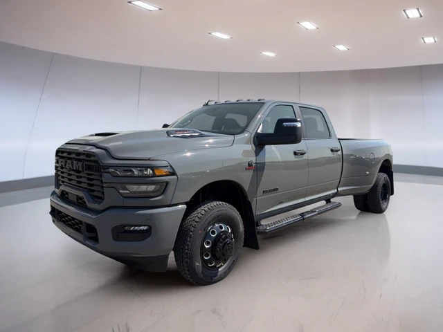 2026 RAM 3500 Big Horn, sivá, 1 km, dovoz Kanada — foto 1