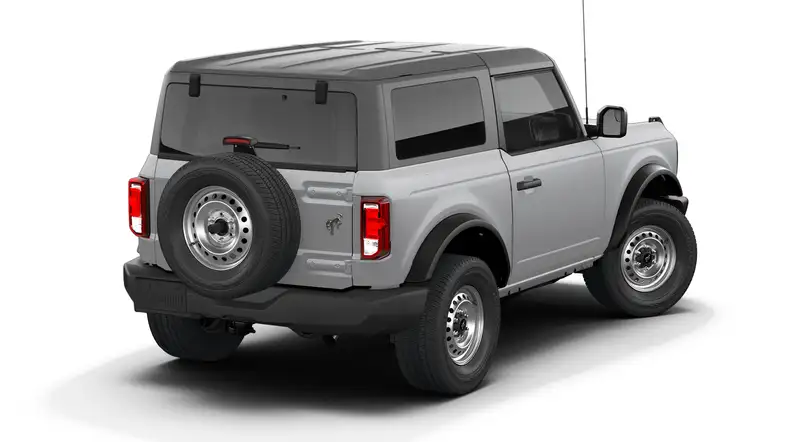 2026 Ford Bronco BASE, sivá, 0 km, dovoz Kanada — foto 3 z 7