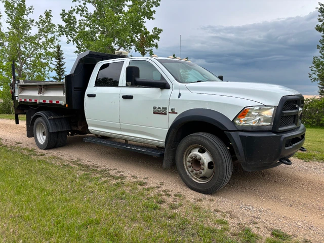 2013 RAM 5500, biela, 305 000 km, dovoz Kanada — foto 4 z 5