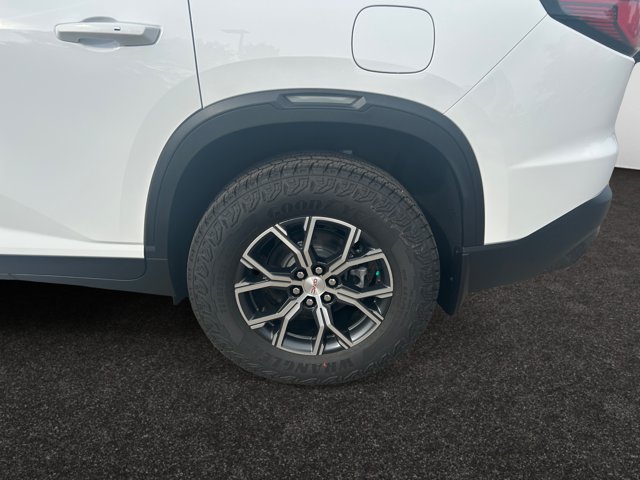 2027 GMC Acadia AT4 AWD, biela, 15 km, dovoz Kanada — foto 9 z 20