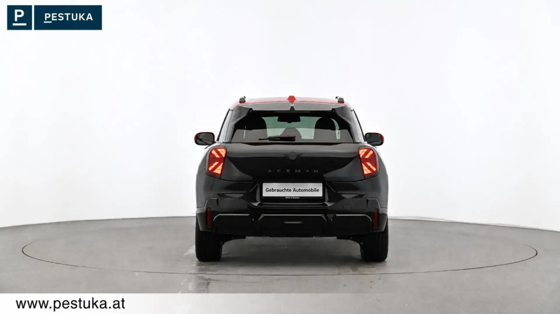 2026 MINI Aceman, 7 130 km, Rakúsko — foto 6 z 12