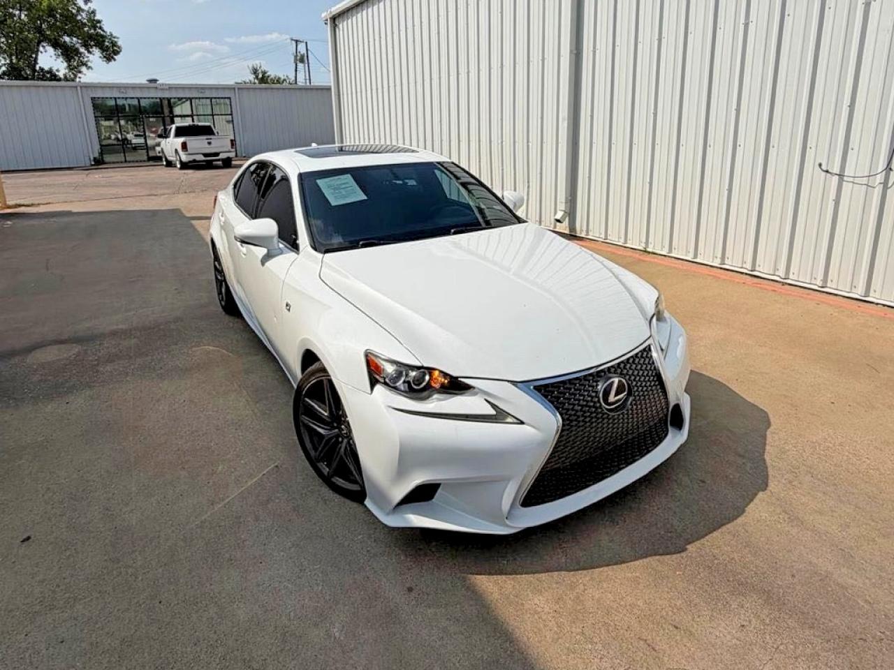 2015 Lexus IS 250, biela, 363 241 km, dovoz USA — foto 1