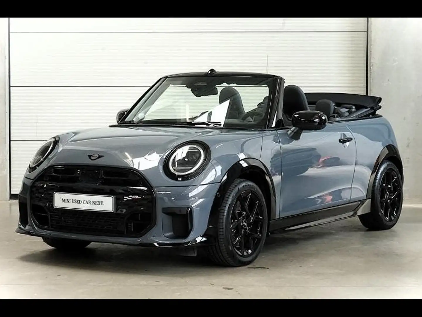 2026 MINI Cooper Cabrio, 4 035 km, Belgicko — foto 1