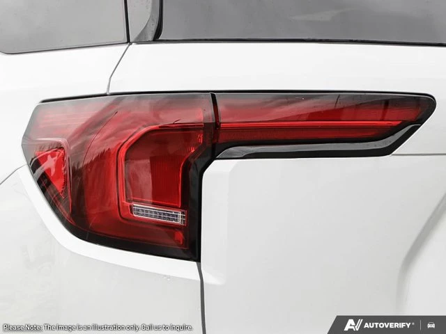 2027 GMC Terrain AWD Elevation, biela, 5 km, dovoz Kanada — foto 9 z 20