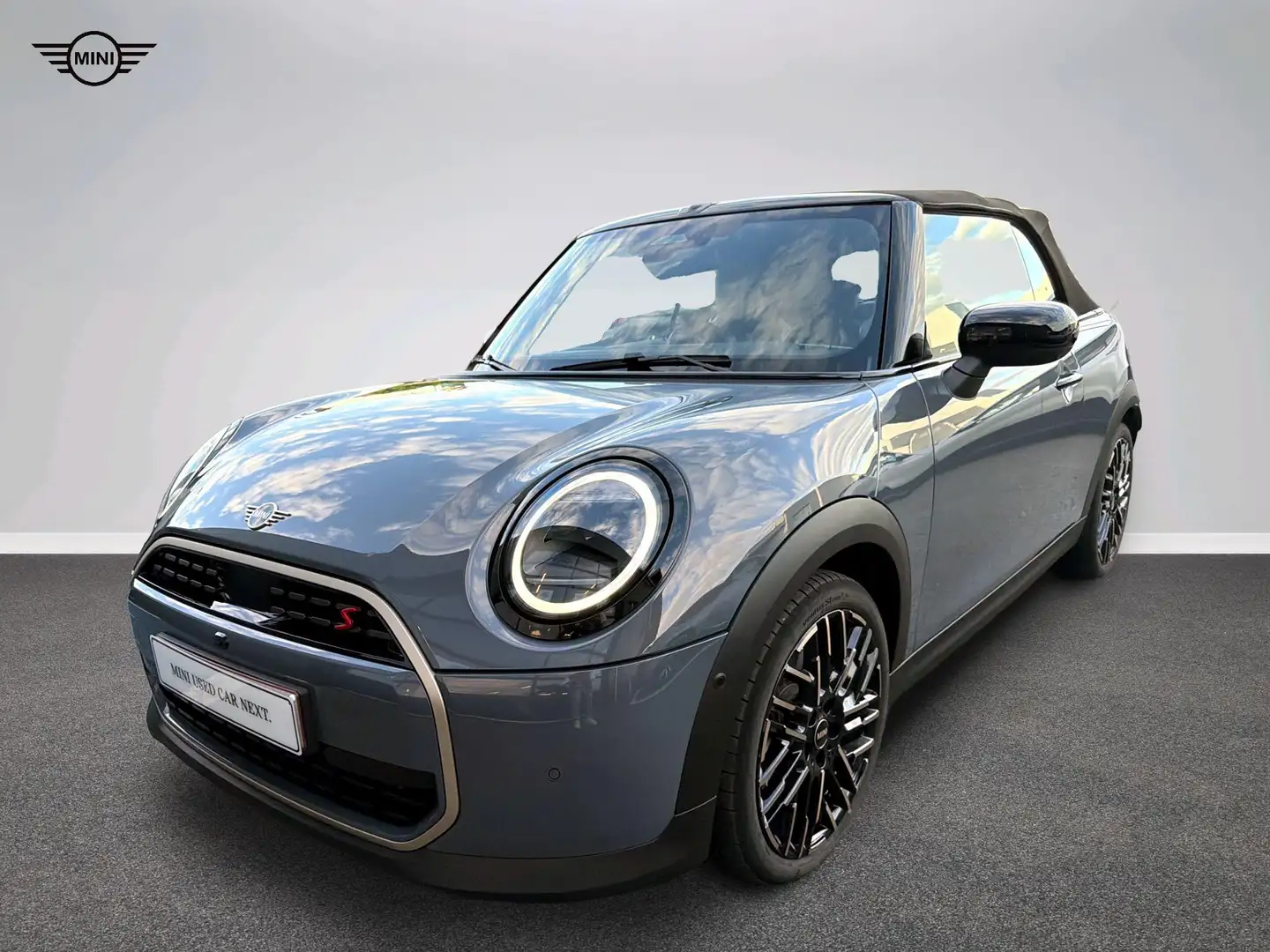 2026 MINI Cooper S Cabrio, 2 927 km, Belgicko — foto 1