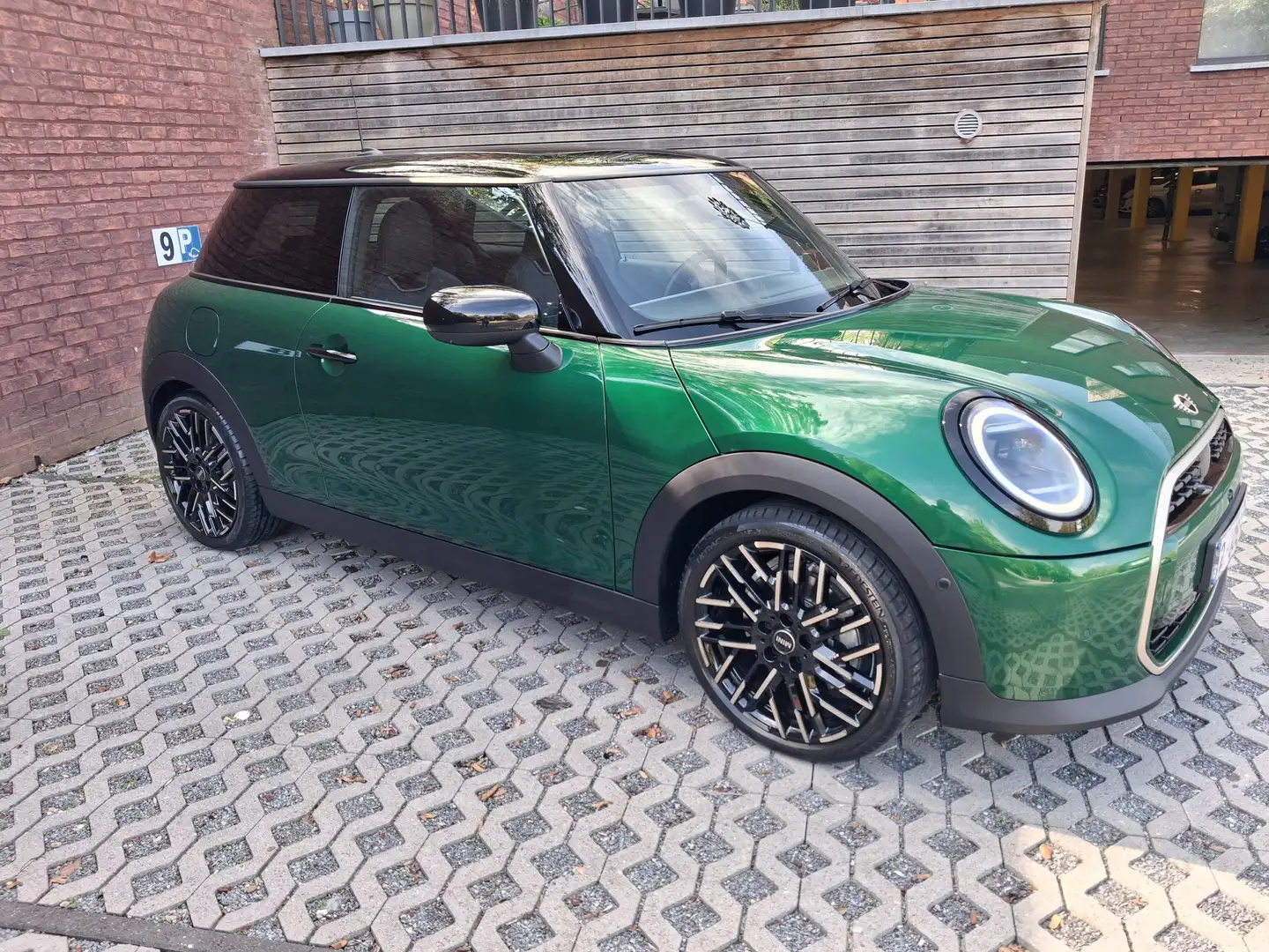 2026 MINI Cooper C, 3 400 km, Belgicko — foto 1