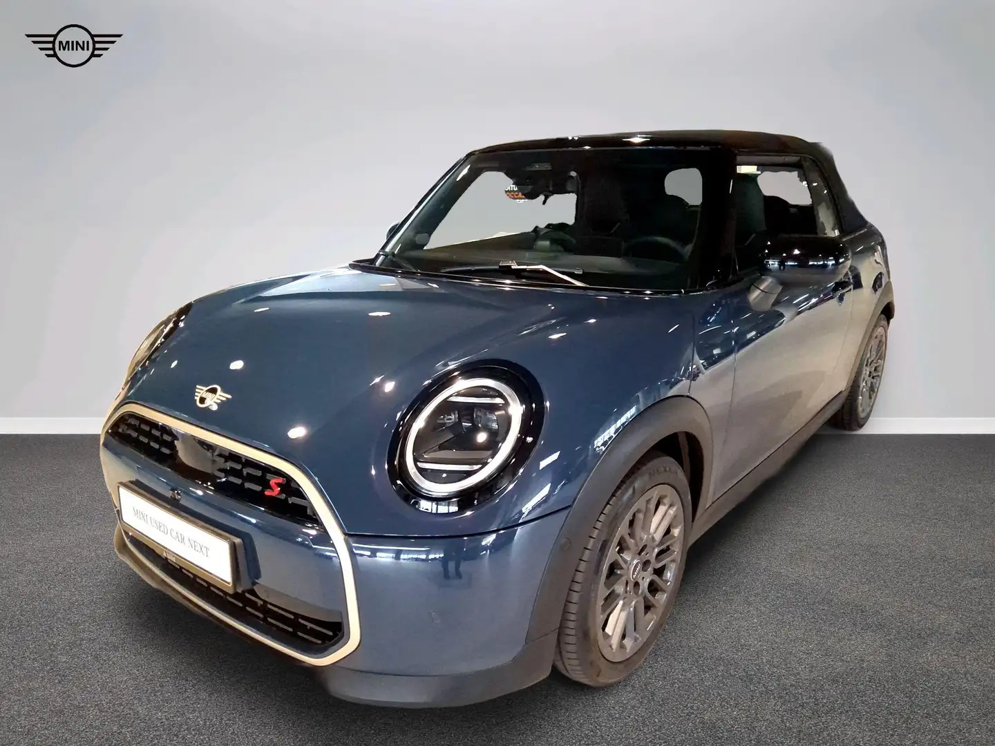 2026 MINI Cooper S Cabrio, 1 567 km, Belgicko — foto 1