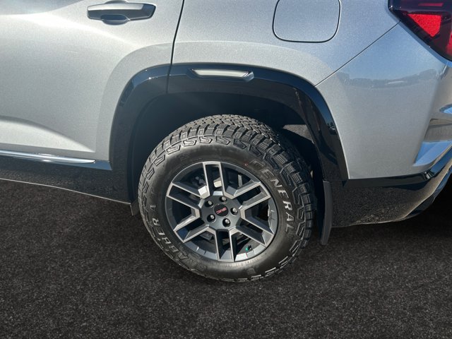 2027 GMC Terrain AWD AT4, sivá, 5 km, dovoz Kanada — foto 9 z 20