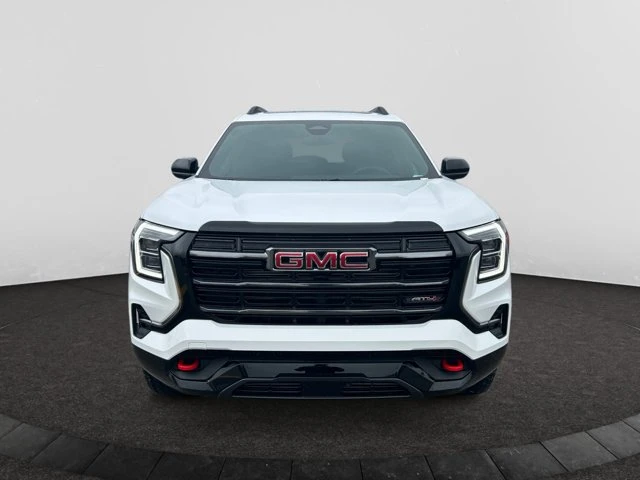 2027 GMC Terrain AWD AT4, biela, 6 km, dovoz Kanada — foto 8 z 20