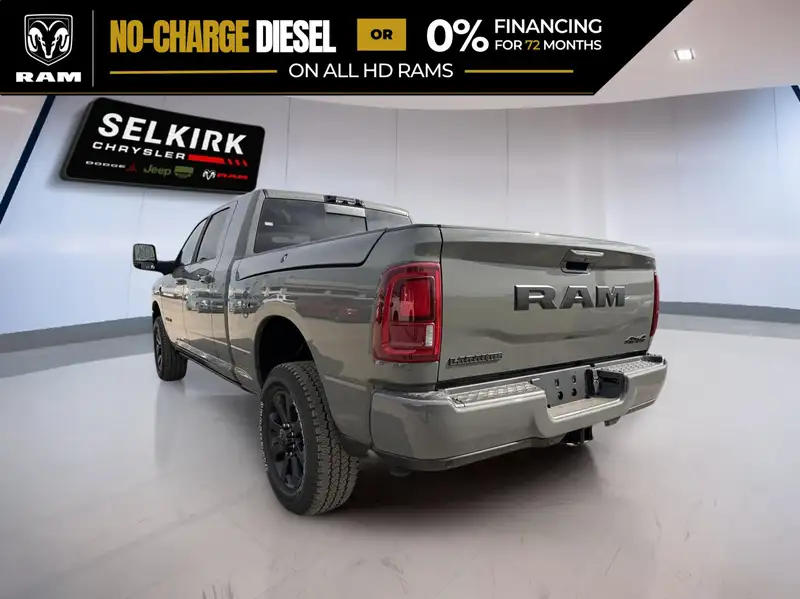 2027 RAM 2500 Laramie, čierna, 1 km, dovoz Kanada — foto 4 z 12