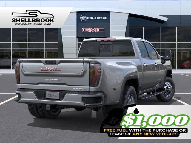 2026 GMC Sierra DENALI, strieborná, 1 km, dovoz Kanada — foto 4 z 5