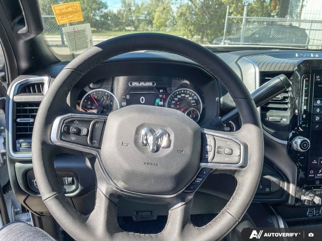 2027 RAM 3500 Big Horn, biela, 29 km, dovoz Kanada — foto 15 z 20