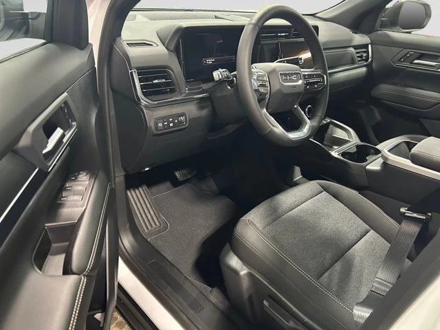 2027 GMC Terrain AWD Elevation, biela, 7 km, dovoz Kanada — foto 12 z 20