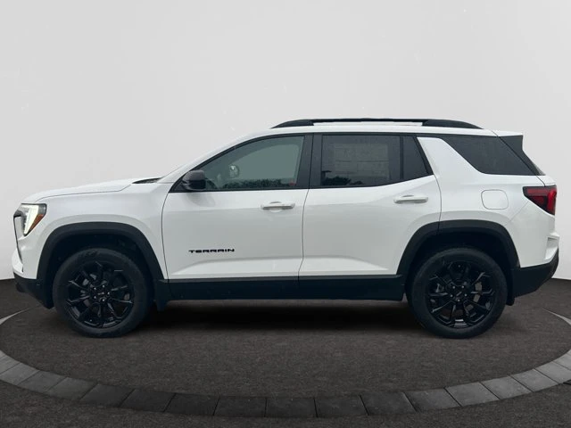 2027 GMC Terrain AWD Elevation, biela, 7 km, dovoz Kanada — foto 2 z 20