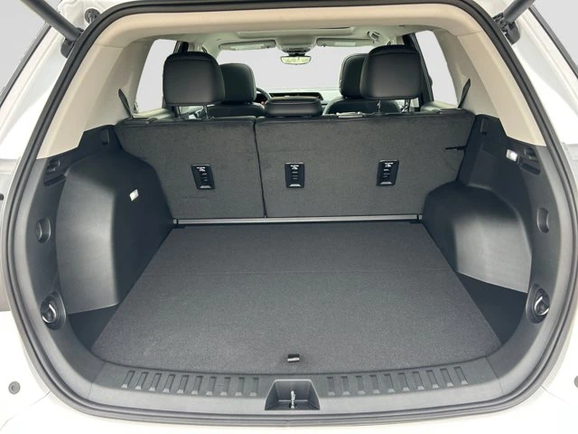 2027 GMC Terrain AWD Denali, biela, 6 km, dovoz Kanada — foto 10 z 20