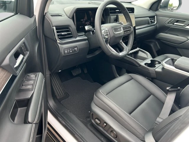 2027 GMC Terrain AWD Denali, biela, 6 km, dovoz Kanada — foto 13 z 20
