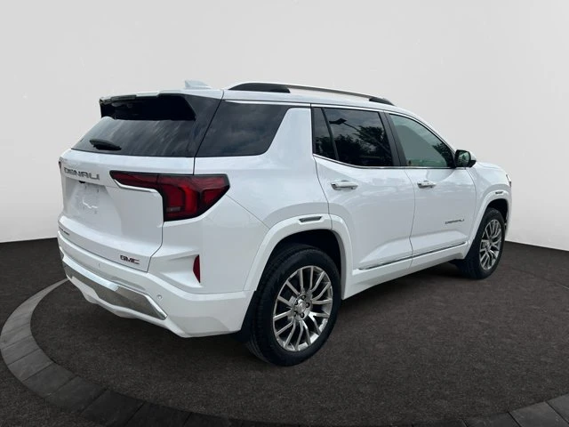 2027 GMC Terrain AWD Denali, biela, 6 km, dovoz Kanada — foto 5 z 20