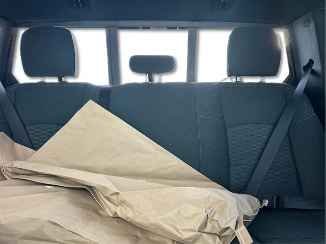 2026 RAM 5500 Crew Cab Chassis, sivá, 1 km, dovoz Kanada — foto 13 z 15
