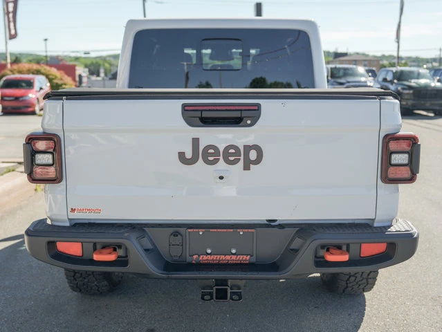 2026 Jeep Gladiator Mojave, biela, 20 km, dovoz Kanada — foto 5 z 16
