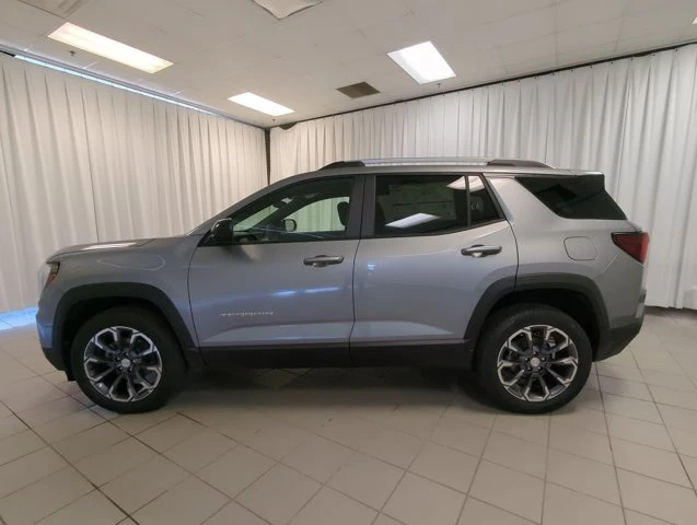 2027 GMC Terrain AWD Elevation, sivá, 7 km, dovoz Kanada — foto 5 z 5