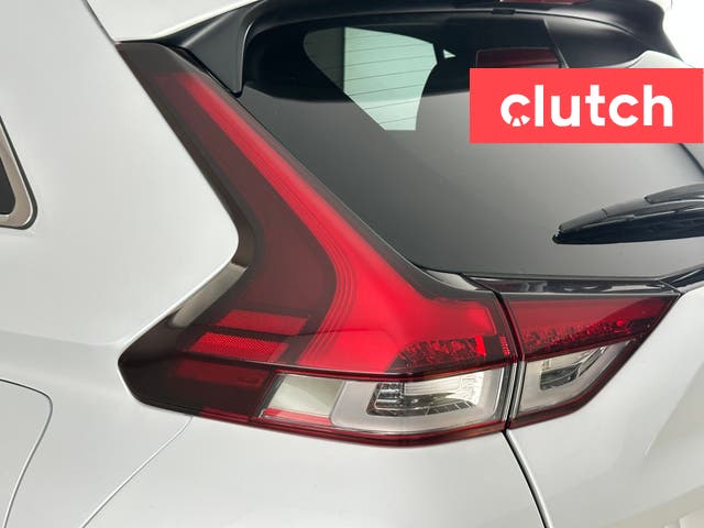 2024 Mitsubishi Eclipse Cross, biela, 37 544 km, dovoz Kanada — foto 10 z 20