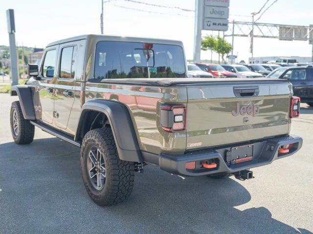 2026 Jeep Gladiator Mojave, zelená, 23 km, dovoz Kanada — foto 4 z 17