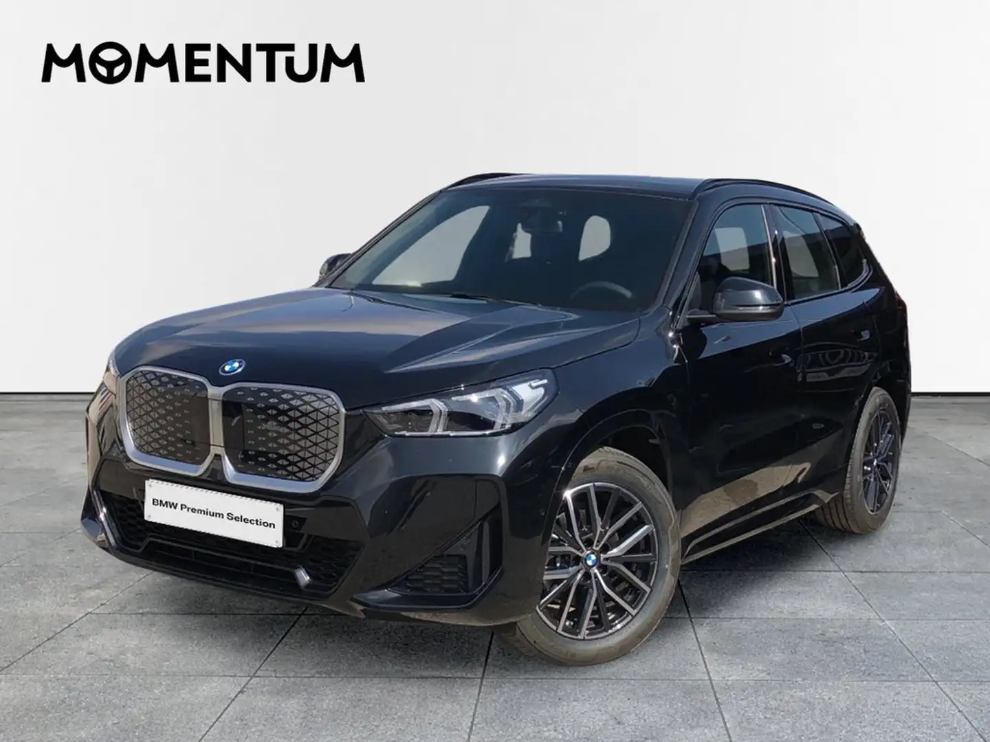 2026 BMW iX1, 15 km, Španielsko — foto 1