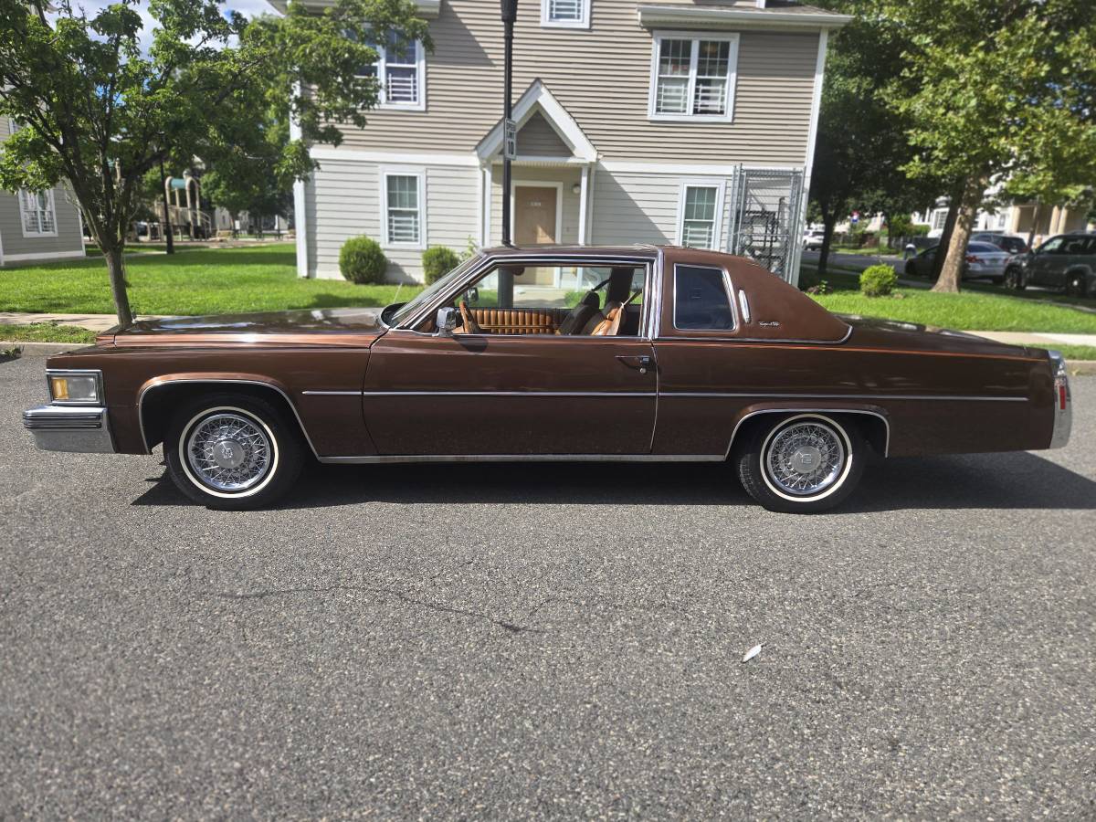 Cadillac, dovoz USA — foto 2 z 12