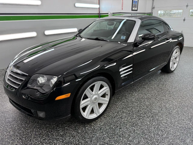 2004 Chrysler Crossfire 2dr Cpe, čierna, 75 000 km, dovoz Kanada — foto 3 z 15