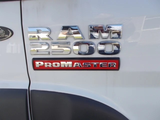 2018 RAM Promaster 2500, 134 899 km, dovoz Kanada — foto 8 z 18