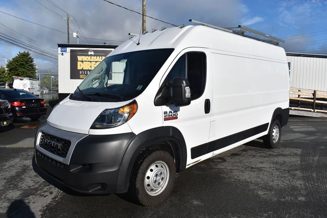 2019 RAM Promaster Cargo Van 2500, biela, 161 303 km, dovoz Kanada — foto 1