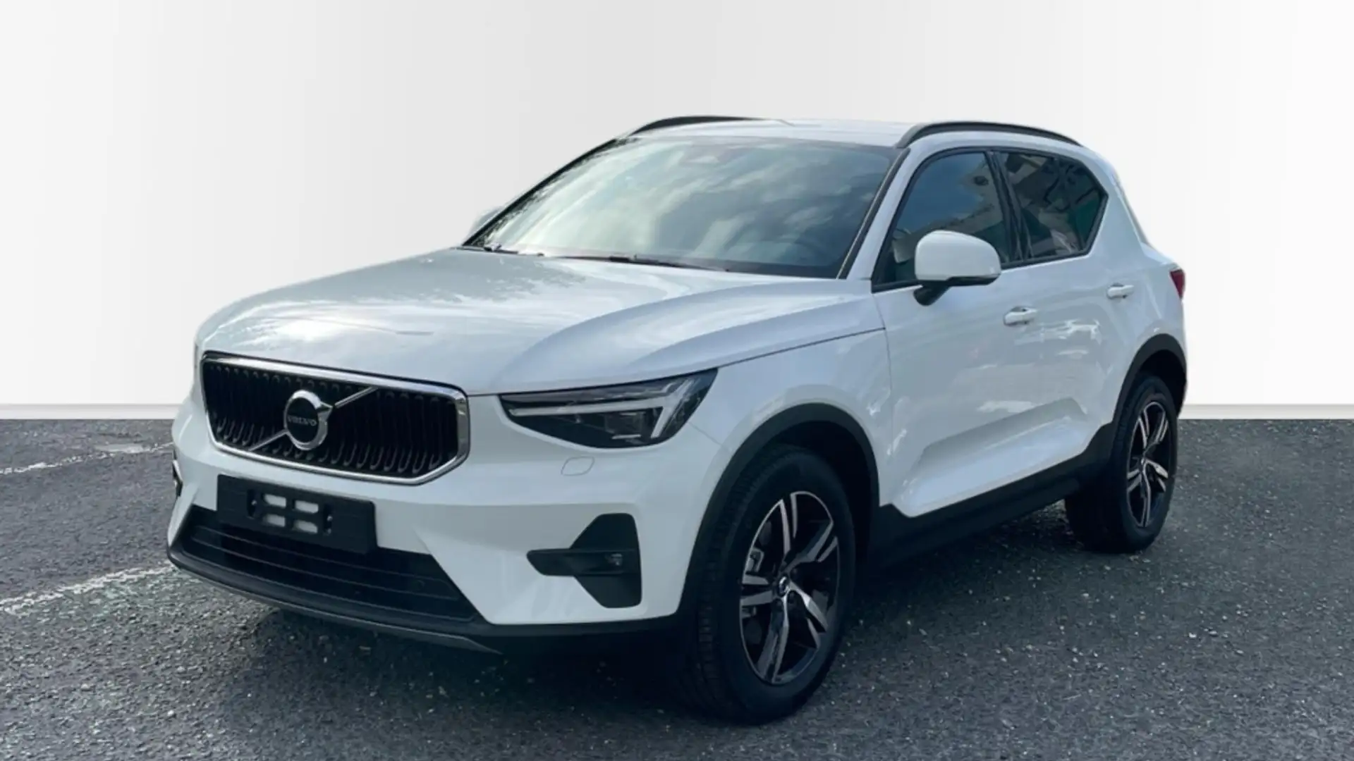 2026 Volvo XC40, 3 km, Španielsko — foto 1