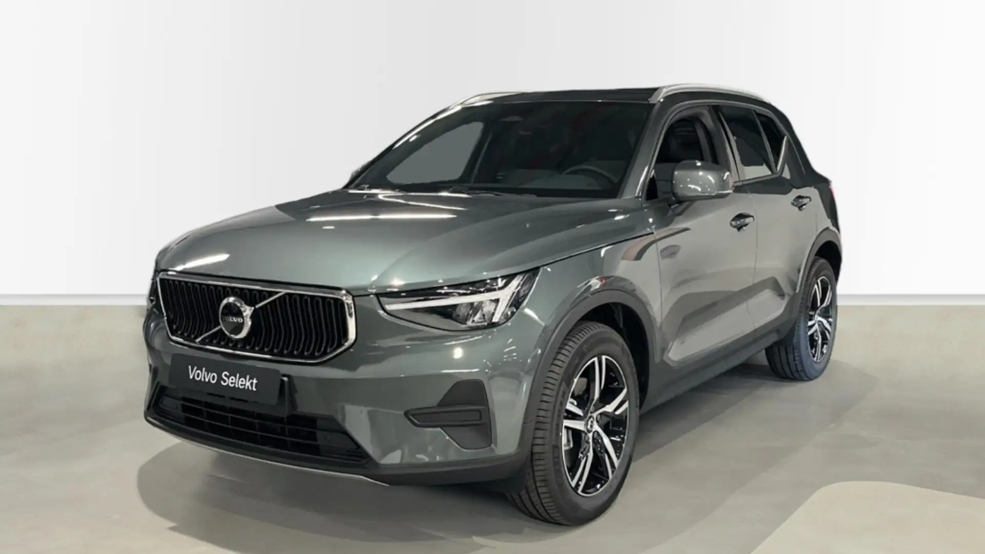 2026 Volvo XC40, 8 km, Španielsko — foto 1